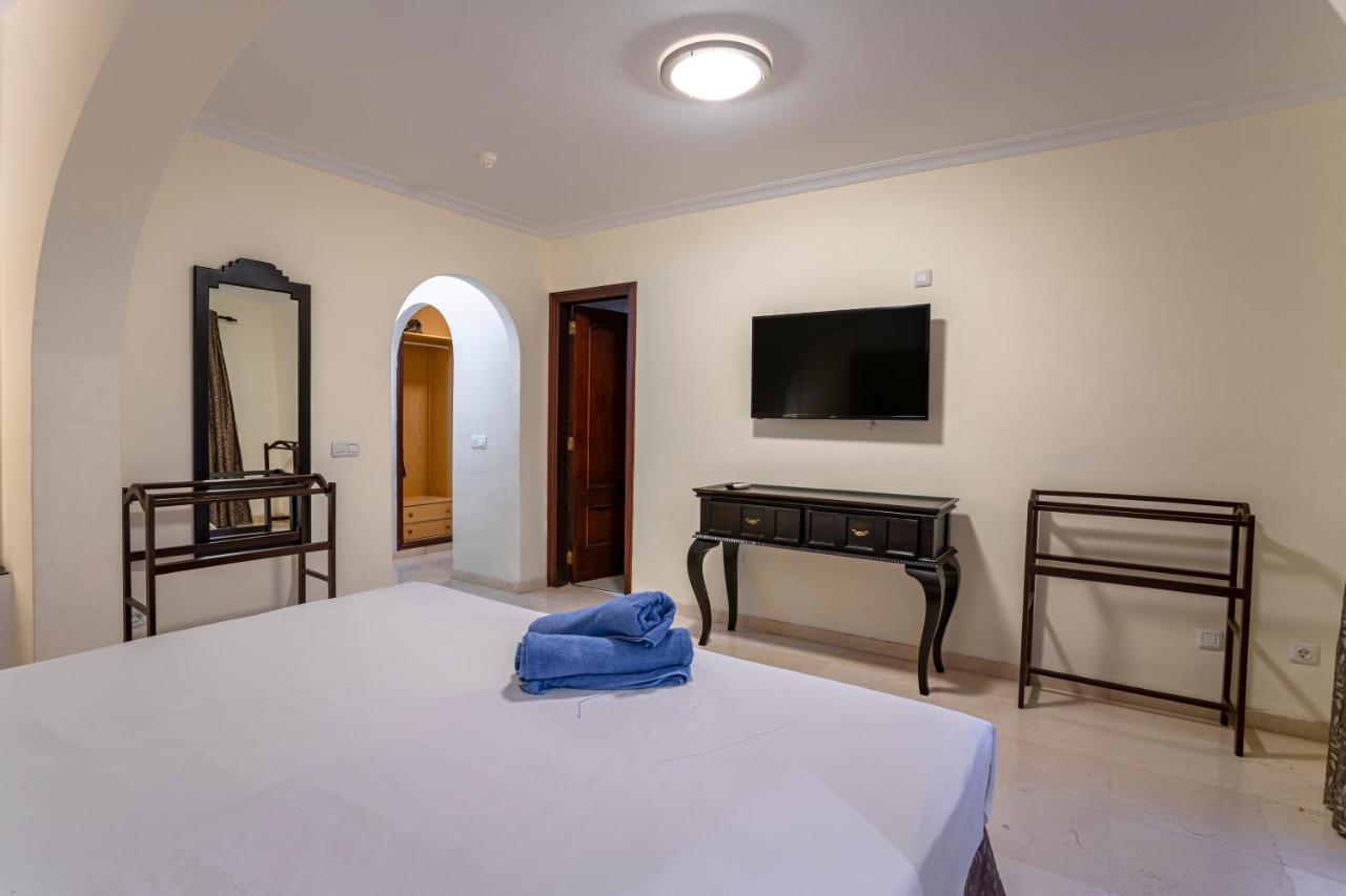 Apartamentos Albatros Golf Del Sur Tenerife ซานมิเกลเดียโบนา ภายนอก รูปภาพ