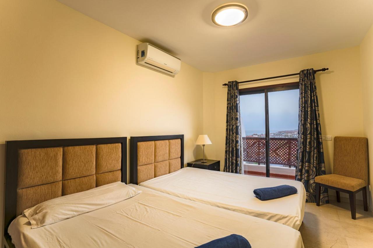 Apartamentos Albatros Golf Del Sur Tenerife ซานมิเกลเดียโบนา ภายนอก รูปภาพ