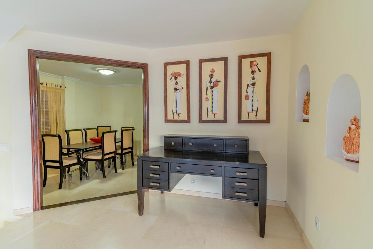 Apartamentos Albatros Golf Del Sur Tenerife ซานมิเกลเดียโบนา ภายนอก รูปภาพ